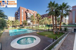 Etagenwohnung  Emir. Gran piso  en parque lagos