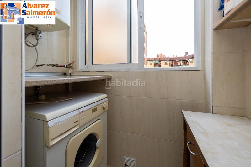 Foto 7a772e57-2132-4c31-ad73-658f6fdbdfe6. Pis a Barrio de Zaidín Granada