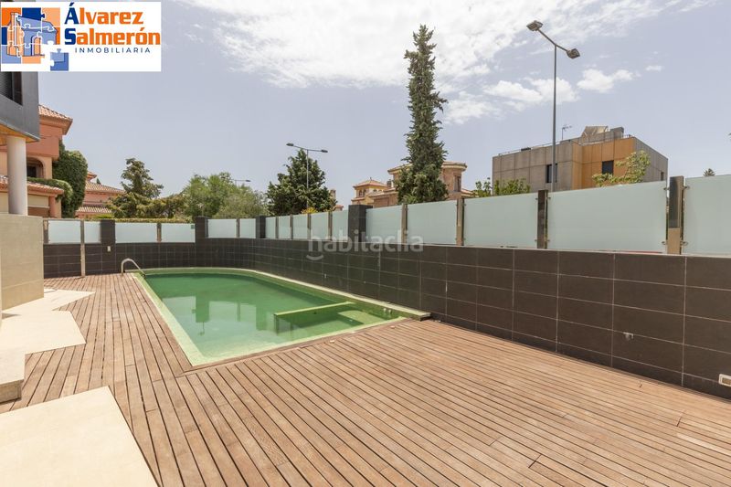 Foto 7e8085f3-e0d7-49c1-9ab1-9b80ad64d77a. Xalet amb calefacció aparcament piscina a Ogíjares