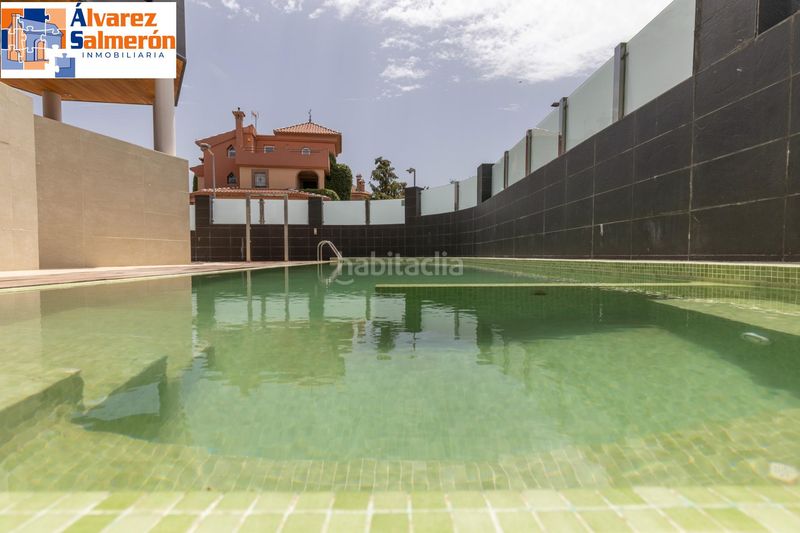 Foto 8c6ffaa2-3024-404c-94d0-0ab4e49fc538. Xalet amb calefacció aparcament piscina a Ogíjares