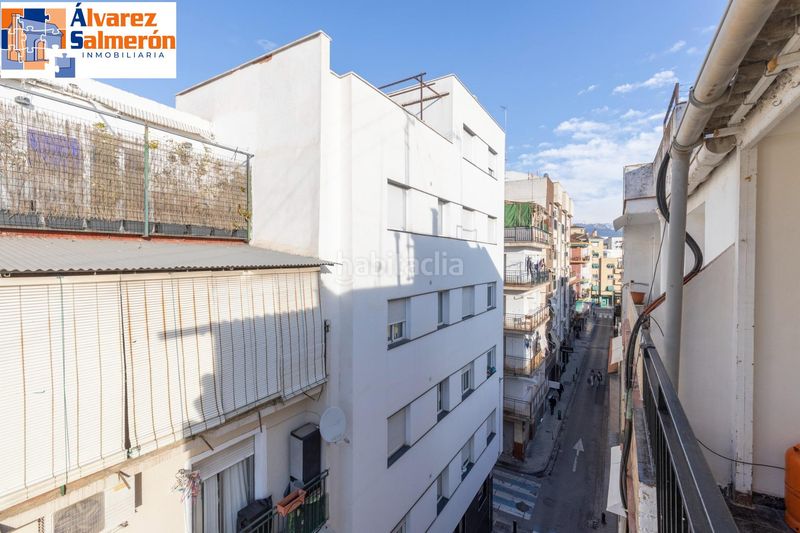Foto 0a1ddaa6-2cb0-482d-b881-319791ee8596. Pis a Barrio de Zaidín Granada