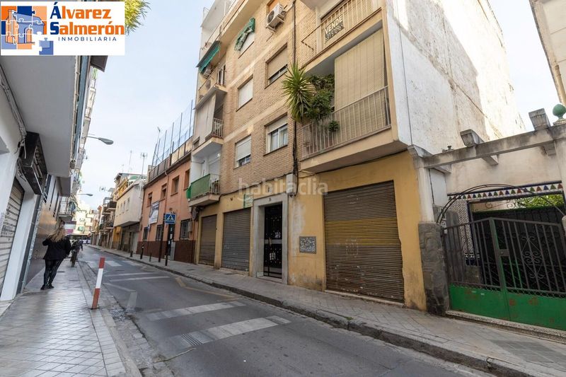 Foto 2eee7642-e648-4c44-89f2-42844696e5de. Pis a Barrio de Zaidín Granada