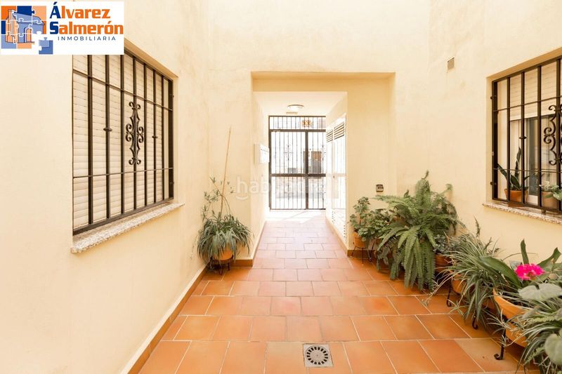 Foto fd1b0620-7265-4217-a947-c28b8ab0b59e. Pis amb aparcament a Aljomahima - Ermita Gabias (Las)