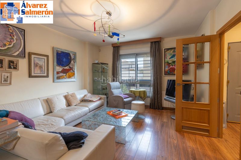 Foto 22a63eb8-77a2-4a34-b1b2-d750b525783e. Casa pareada exclusividad, diseño y calidad... en una espectacular unifamiliar pareada en carretera de la sierra. en Granada
