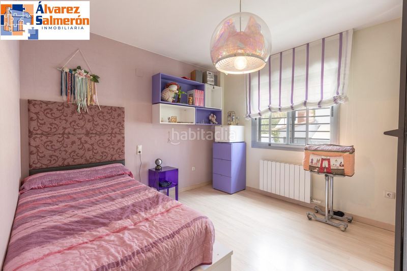 Foto 461c775f-6c82-45a5-9977-7f53dac4f532. Casa pareada exclusividad, diseño y calidad... en una espectacular unifamiliar pareada en carretera de la sierra. en Granada