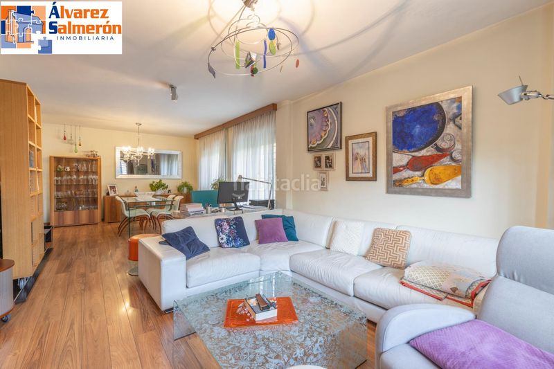 Foto 4f8218b1-7f1a-4f94-aabd-c6b3f9254fb6. Casa pareada exclusividad, diseño y calidad... en una espectacular unifamiliar pareada en carretera de la sierra. en Granada