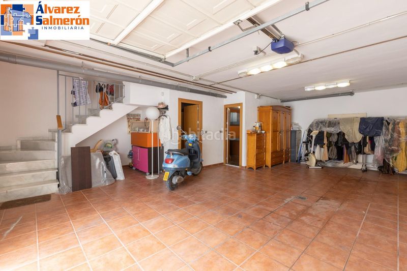 Foto 5c1af823-94f5-4918-817f-22db35a4e1f6. Casa pareada exclusividad, diseño y calidad... en una espectacular unifamiliar pareada en carretera de la sierra. en Granada