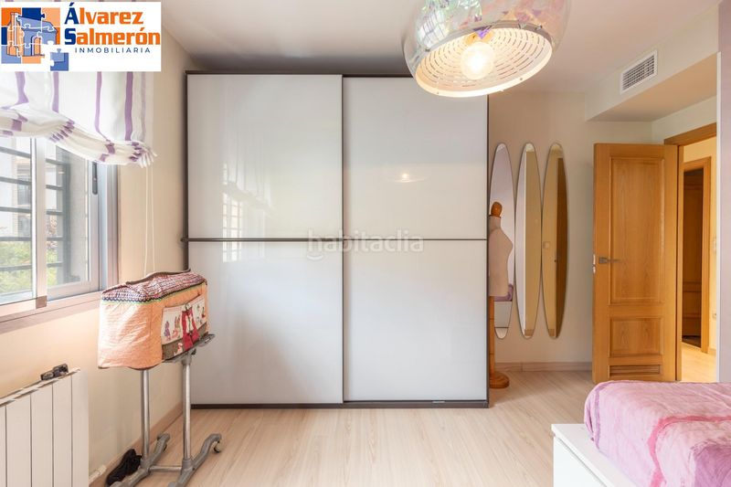 Foto 846c928c-5423-42e8-9ef2-1fd72e8c4e06. Casa pareada exclusividad, diseño y calidad... en una espectacular unifamiliar pareada en carretera de la sierra. en Granada