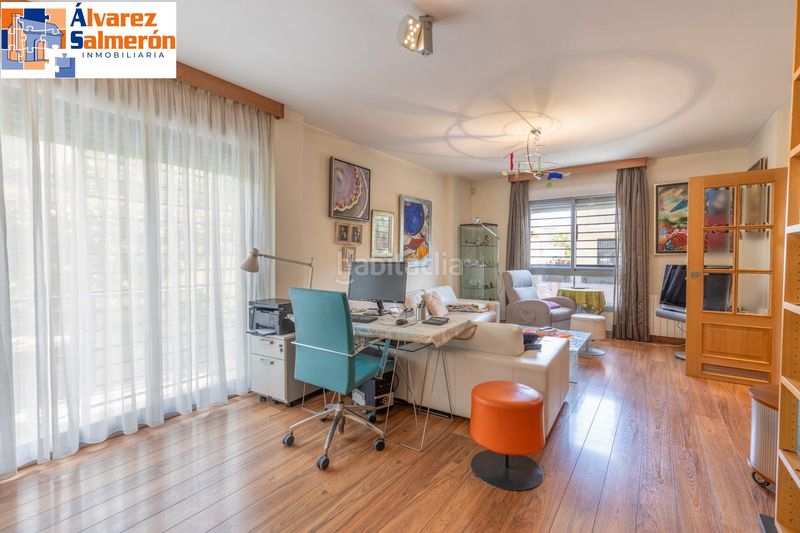 Foto b8c3c7ac-3db0-4de3-99fd-89d0294256c8. Casa pareada exclusividad, diseño y calidad... en una espectacular unifamiliar pareada en carretera de la sierra. en Granada