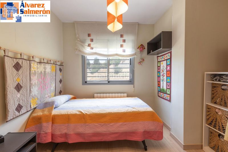 Foto f5d7552b-de5f-4e4c-a722-e8ef13deb9c9. Casa pareada exclusividad, diseño y calidad... en una espectacular unifamiliar pareada en carretera de la sierra. en Granada