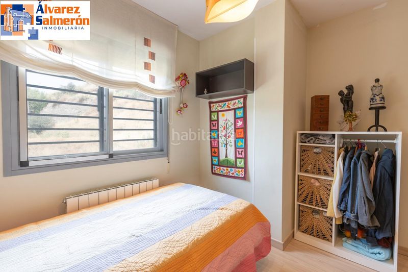 Foto f79ddf25-a27a-4e7c-9422-f46e15264bf9. Casa pareada exclusividad, diseño y calidad... en una espectacular unifamiliar pareada en carretera de la sierra. en Granada