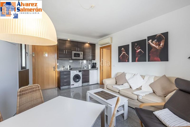 Foto 0dfeadba-95e0-41c8-a07e-165119d64dbc. Edifici a Dílar