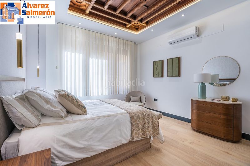 Foto c3255499-daa3-4b9b-853c-a4128d091011. Planta baixa amb aparcament piscina a San Ildefonso Granada