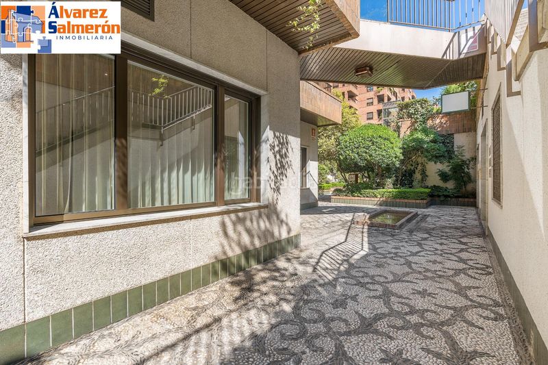 Foto e4d962ec-adfd-43cf-8f18-c3e787833edf. Planta baixa amb aparcament piscina a San Ildefonso Granada