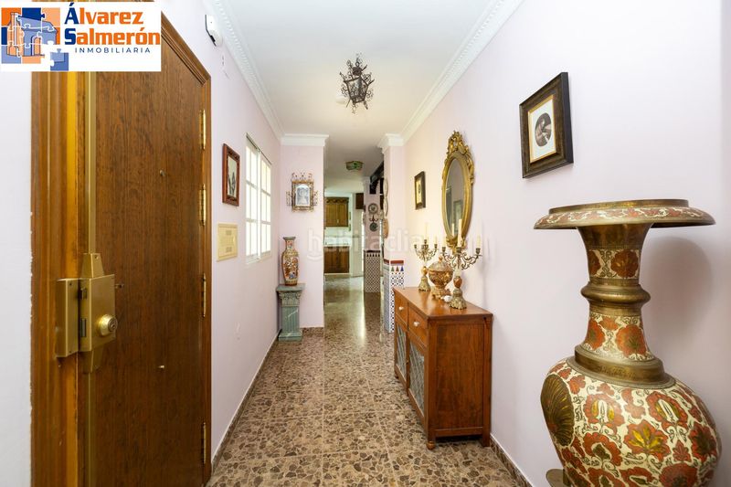 Foto 2d517670-5430-41f7-b324-78e1aad889d6. Casa adossada amb calefacció aparcament a Motril ciudad Motril