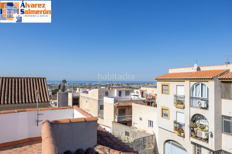 Foto 75ab5ef6-b716-4266-b6d9-7eabcd60c1b6. Casa adossada amb calefacció aparcament a Motril ciudad Motril