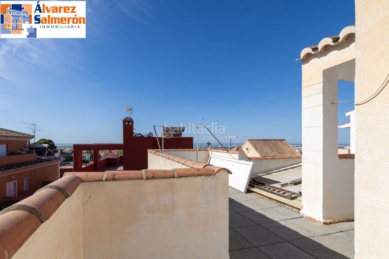Foto 9b9e4fa8-e4f7-47bd-bd43-4d05ba642f77. Casa adossada amb calefacció aparcament a Motril ciudad Motril