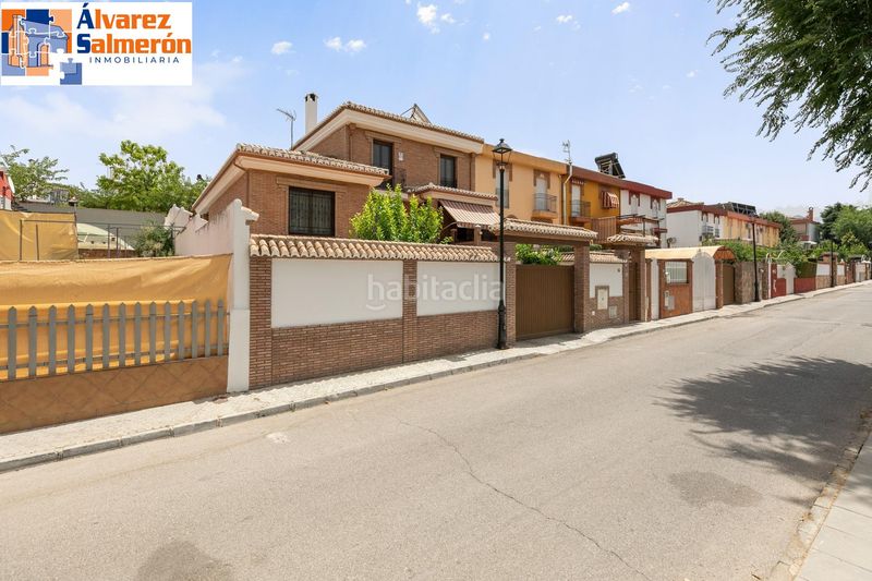 Foto dc89e30e-9b77-4d54-9bf2-50f32ea6cea1. Casa aparellada amb aparcament piscina a Ogíjares