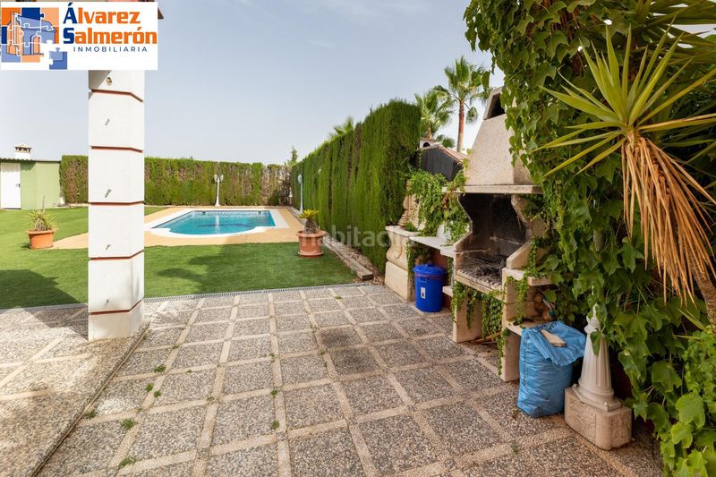 Foto dfdf9bbc-36a7-4bab-8253-8ce97f8d897d. Xalet amb calefacció aparcament piscina a Barrio de la Vega Monachil