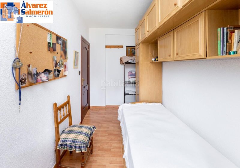 Foto da9a9b0c-75cc-41bc-9da0-0fddca01c8c4. Pis a Cervantes Granada