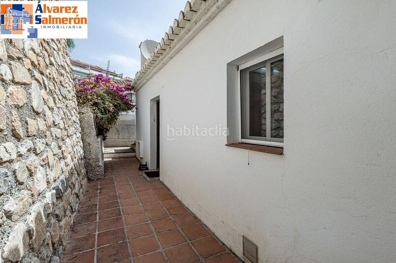 Foto 6bd6a9a8-9019-4be5-9222-940b3624441f. Casa amb aparcament a Urb. San Antonio Almuñécar