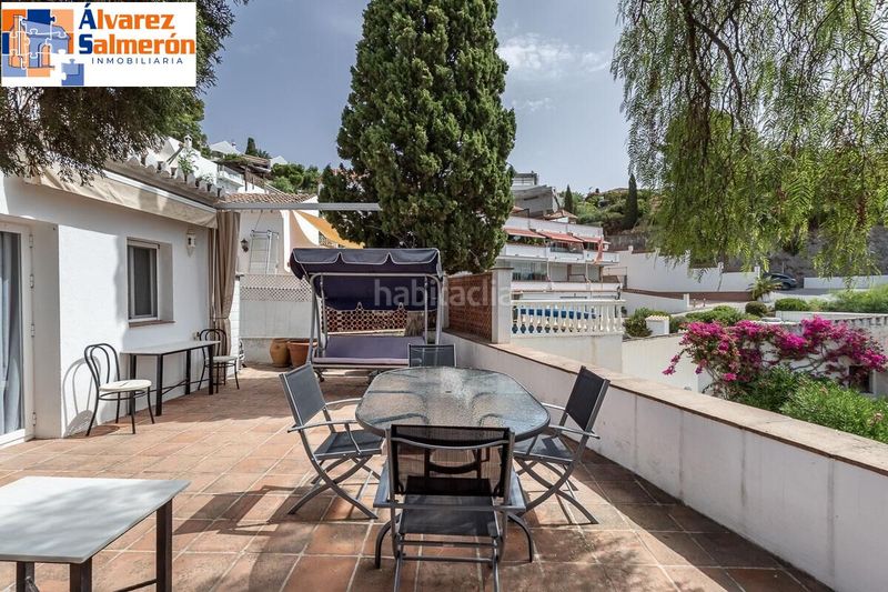 Foto a00c0a84-af04-4a41-bfa5-f46f6a052d34. Casa amb aparcament a Urb. San Antonio Almuñécar