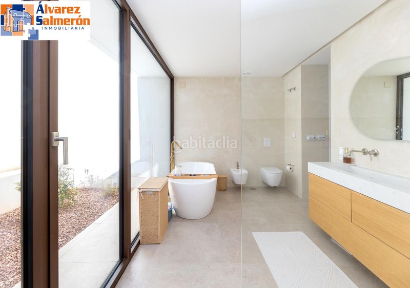 Foto abab0f89-3f88-4525-9520-d54c9a5ccefb. Casa amb calefacció aparcament piscina a Albolote