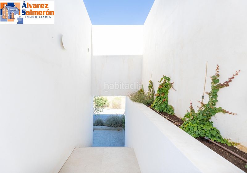 Foto bcfc0c20-ac4d-4dd8-a73d-99e88c94b152. Casa amb calefacció aparcament piscina a Albolote