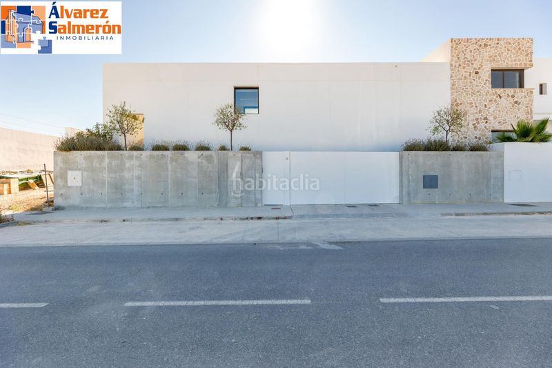 Foto cedb9706-a376-4a84-aca9-f2fd17d4c4b5. Casa amb calefacció aparcament piscina a Albolote