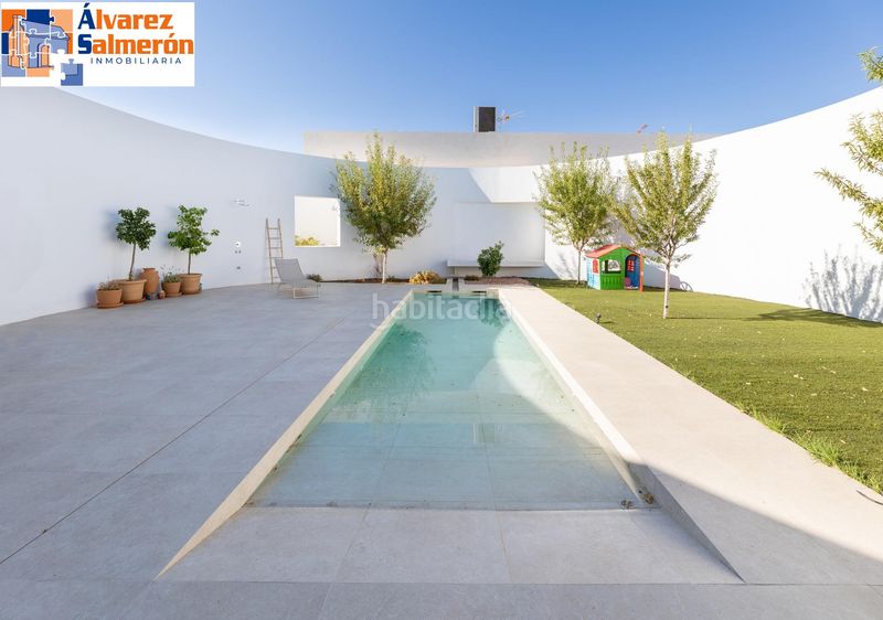 Foto f379af16-513a-4c0f-9007-3586bfbd05ca. Casa amb calefacció aparcament piscina a Albolote