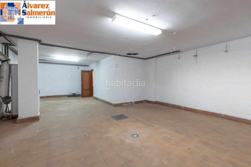 Foto 3aa716dc-c5a4-463d-855d-fcf3c0eafa46. Casa aparellada amb calefacció aparcament piscina a Granada