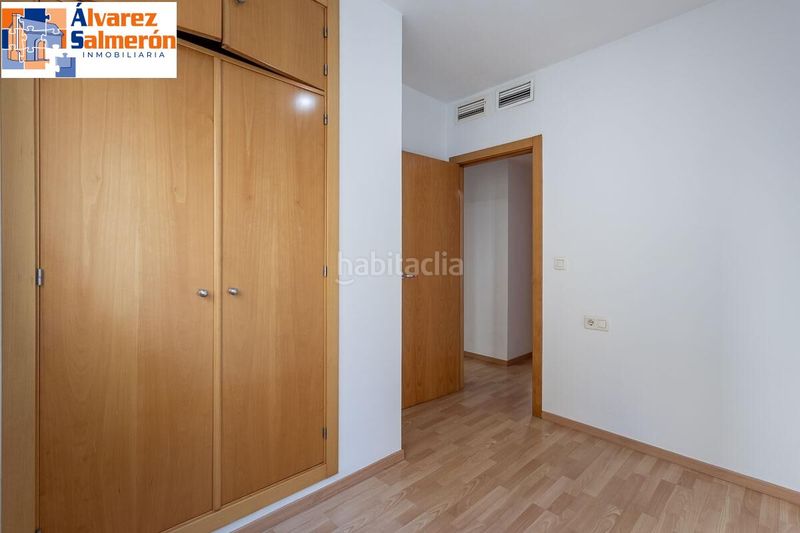 Foto acd2b4fc-c572-4b08-8cb8-b3c07d602996. Duplex con riscaldamento parcheggio in Fígares Granada