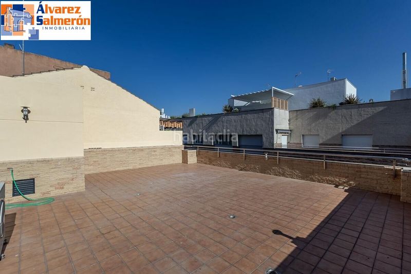 Foto e5346b97-4636-4f79-9e6b-d6516e20ff19. Duplex con riscaldamento parcheggio in Fígares Granada