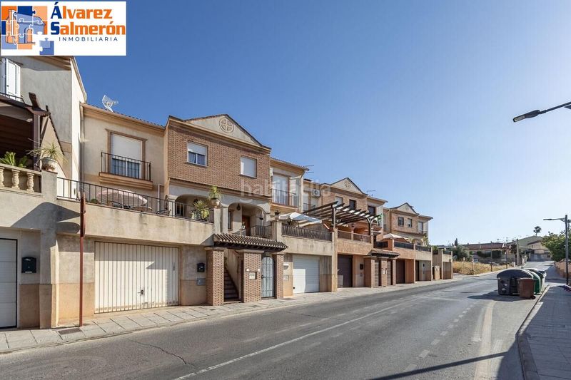 Foto 25671c78-9e5a-43ff-b223-0a286bb9832c. Casa amb calefacció aparcament piscina a Ogíjares