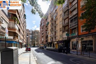 Pis a Calle Calle Emperatriz Eugenia