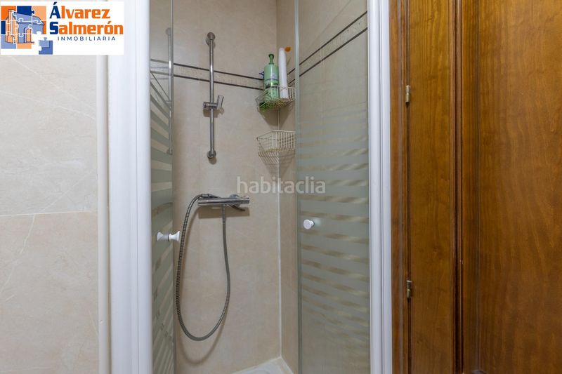 Foto 413de9ae-d738-4d39-a64f-8d2b1466b896. Pis amb calefacció a Centro - Sagrario Granada