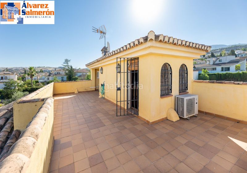 Foto 0cf72ee0-4833-41e3-a2ad-c17955cdee47. Chalet  independiente en cajar en Cájar