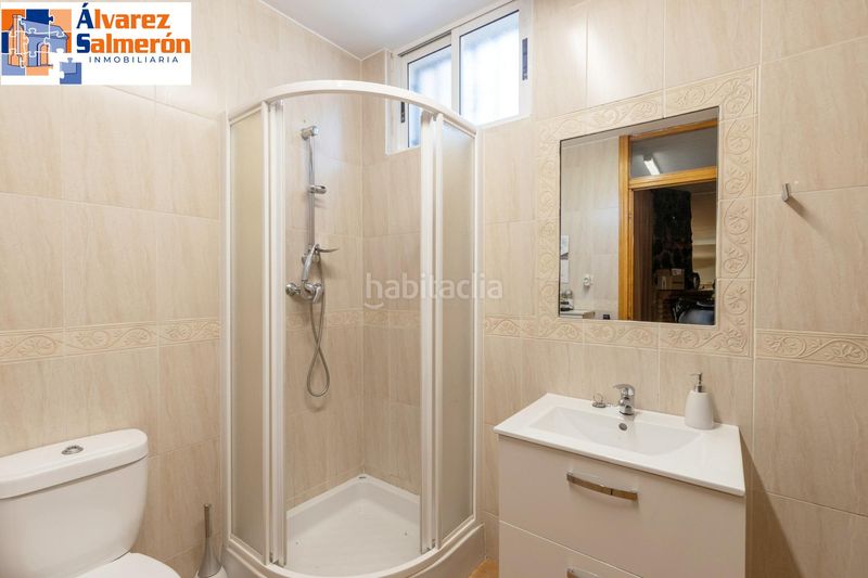 Foto 40edf233-62cd-43df-b5b9-219bb0ea8207. Casa adossada amb calefacció aparcament a Peligros