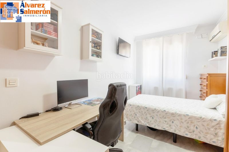 Foto e5ae5001-4ce3-49d2-9b86-5a0925b45f86. Casa adossada amb calefacció aparcament a Peligros