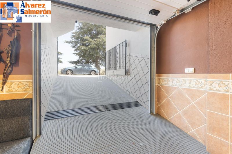 Foto f73ef45d-77d9-483b-8105-203a1ad89492. Casa adossada amb calefacció aparcament a Peligros