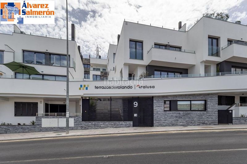 Foto 481367e3-c12a-4a44-9622-572016b1d3d2. Estudi amb aparcament a San Ildefonso Granada