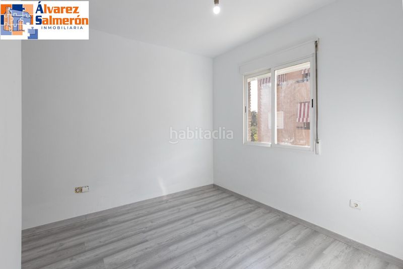 Foto 10ce50a1-006b-4b7e-8df0-35403abee334. Flat with parking in Atarfe