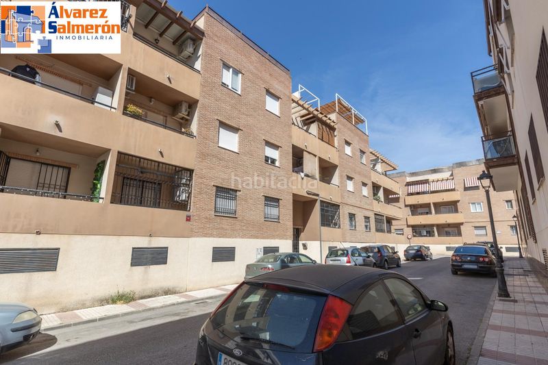 Foto 16a58352-b49b-4185-95a7-55e63fa1fdef. Flat with parking in Atarfe