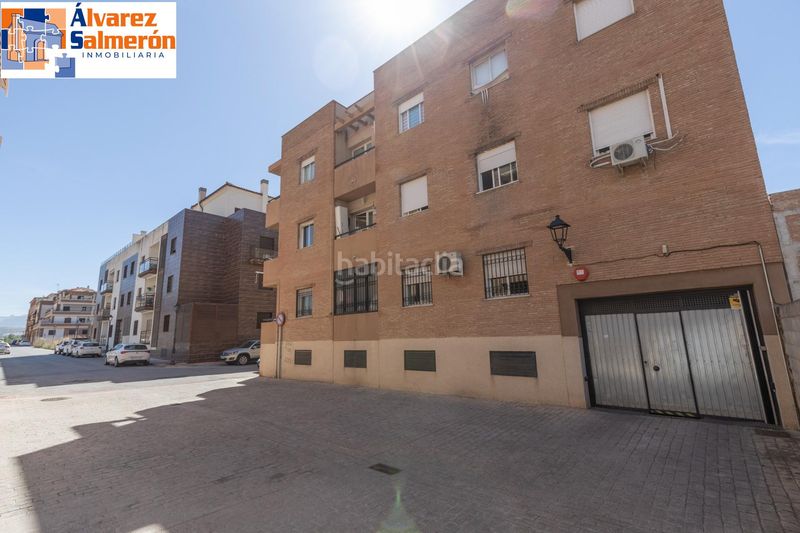 Foto 1d825aff-d064-4c64-8e25-0ba1086977dd. Flat with parking in Atarfe