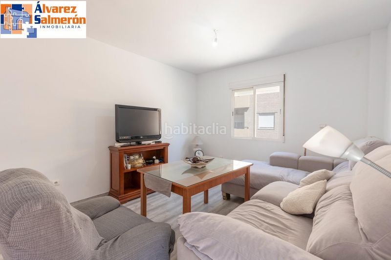 Foto 39cb5388-3b5a-43bb-8308-bb17d7cc1b4b. Flat with parking in Atarfe