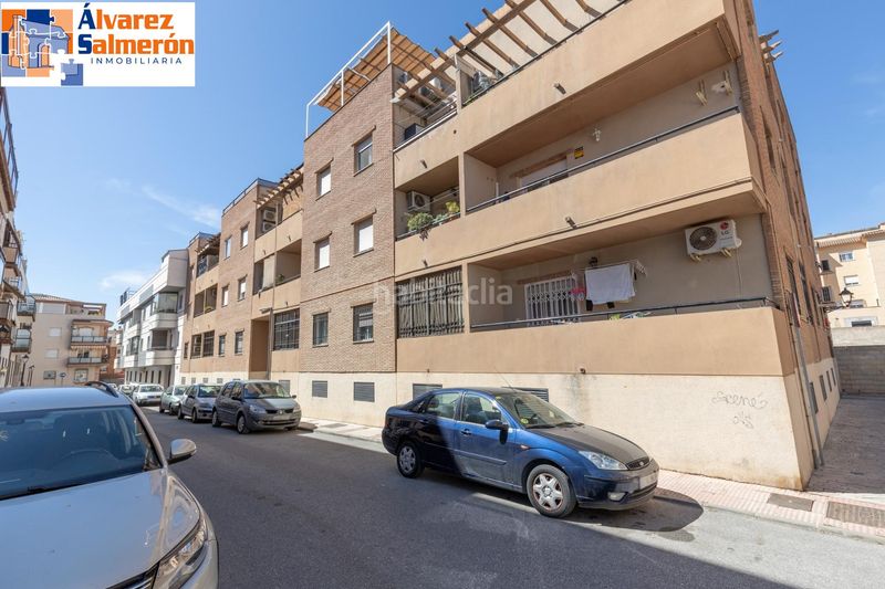 Foto a4bfb7cd-8e8e-4471-96a8-3a4685a81268. Flat with parking in Atarfe