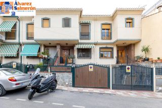 Casa adossada  Calle los huertos #7. Se vende bonita casa en cajar