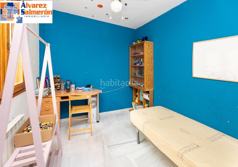 Foto cc9644ec-aeaa-4e12-9020-510d8943c6a7. Casa adossada amb piscina a Cájar
