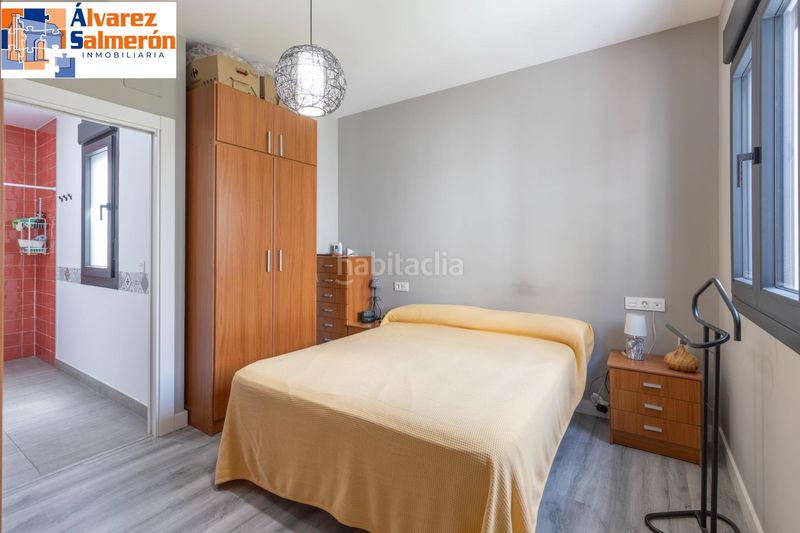 Foto 336497fa-8aef-459a-a5a0-7cb9da11fe26. Casa amb calefacció aparcament a La Zubia Ciudad Zubia (La)