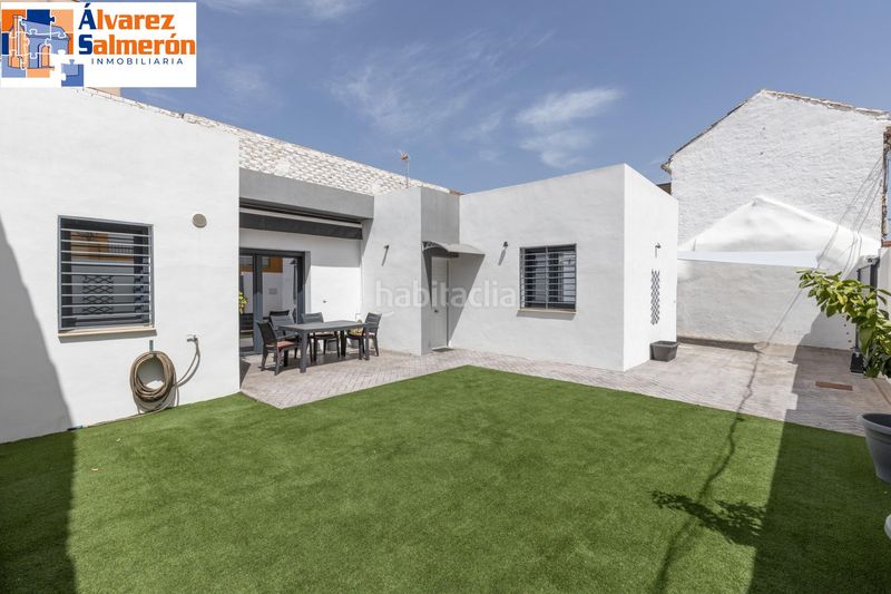 Foto d8da3574-4bec-40cd-8f48-492f634e60f2. Casa amb calefacció aparcament a La Zubia Ciudad Zubia (La)